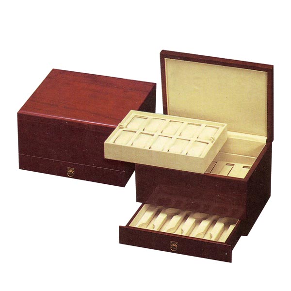 28 Collector's watch storage box,  C428: Watch collector box