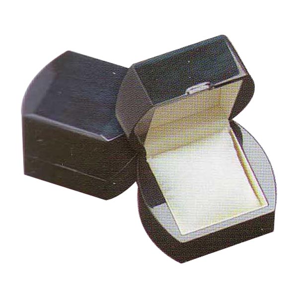 Round sided watch box,  W1126101: Wooden watch box